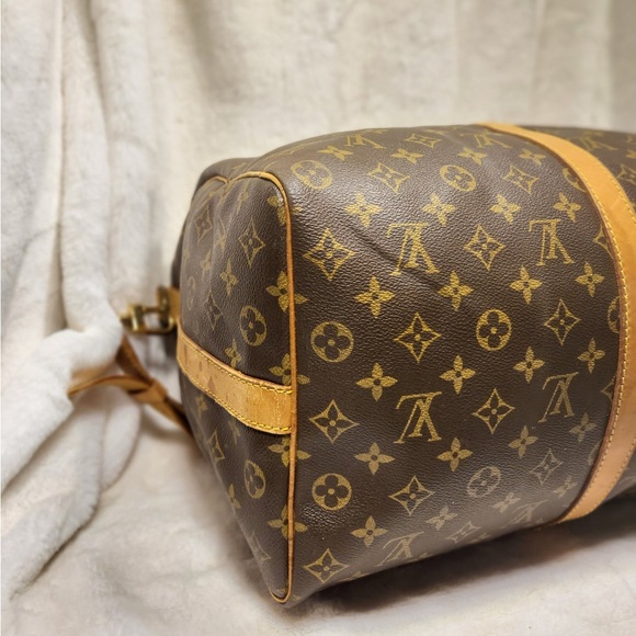 Authentic Louis Vuitton Keepall 50 bandouliere duffel travel bag - Picture 7 of 16